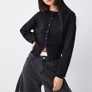 NWT - Simon’s black cardigan size S
